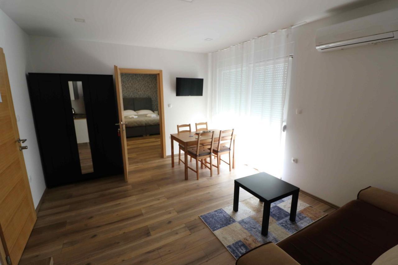 Forum Apartmani I Sobe Donji Miholjac Экстерьер фото